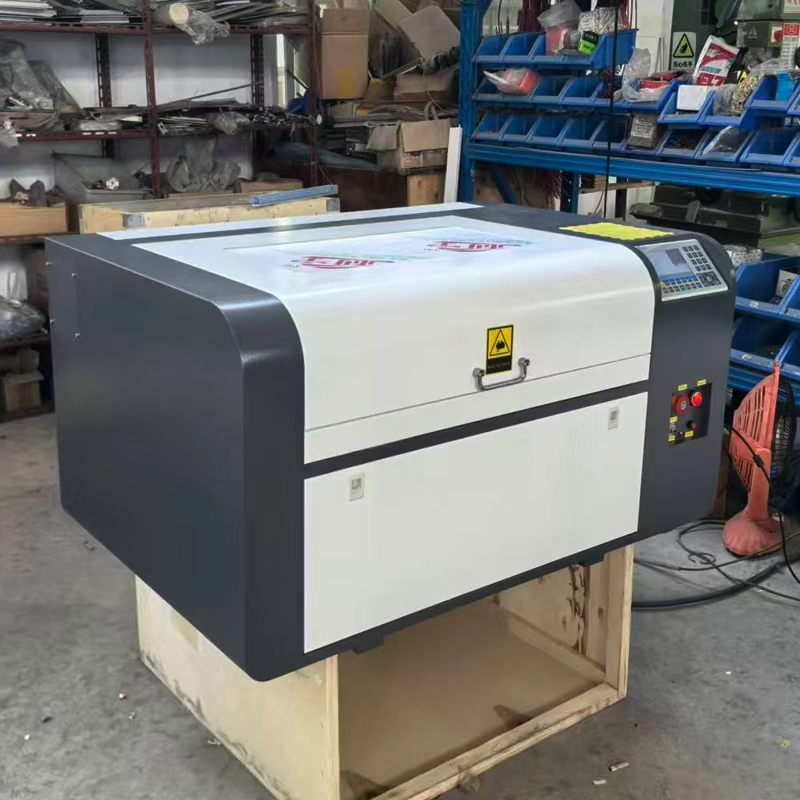 Leather Laser Cutting and Engraving 60W Machine